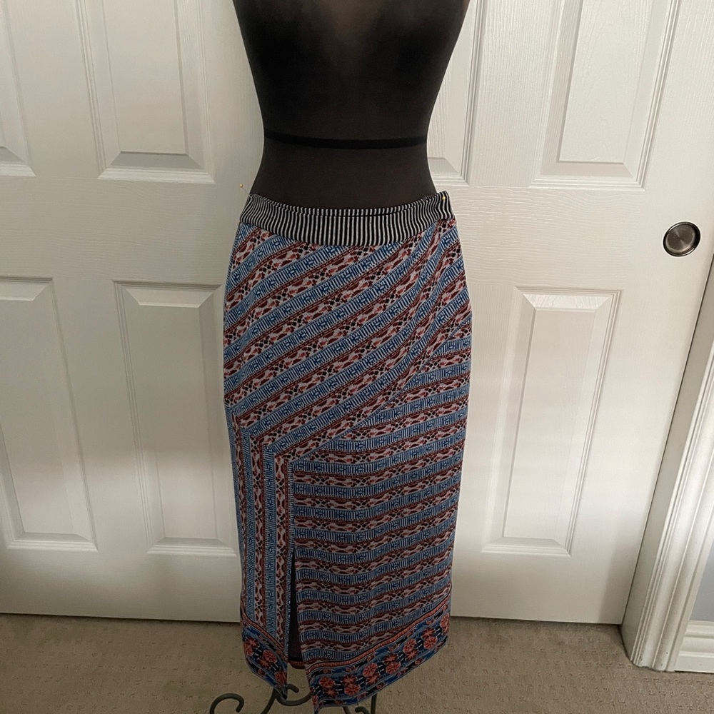 Anthropologie knit midi skirt with a multicolored print